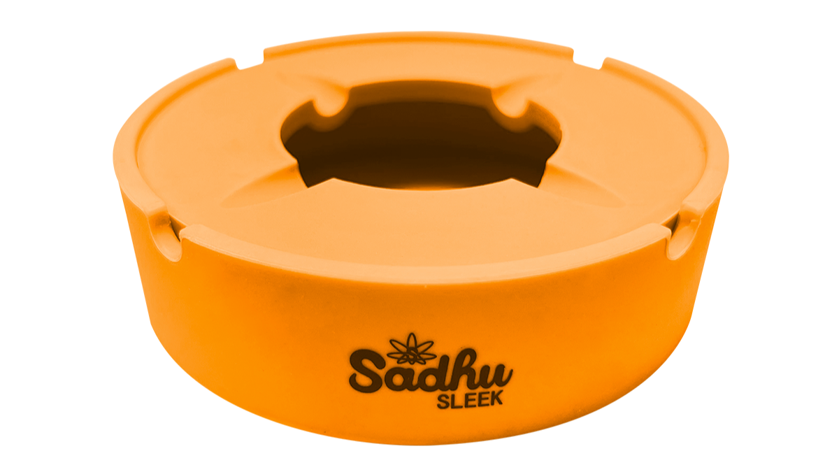 Cinzeiro de Silicone Sadhu Com Tampa